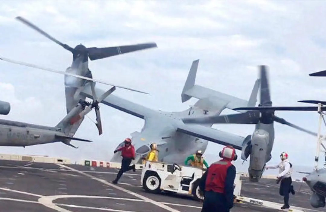 两台发动机采用横列布置方式,需要两台发动机同时保持着良好的工作