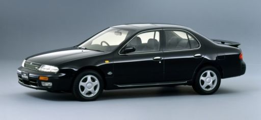 此LANNIA非彼蓝鸟，史上最潮车型蓝鸟历史大揭秘