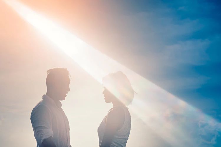 女性平均比男性多活5~10年！科学家在基因上找到了答案