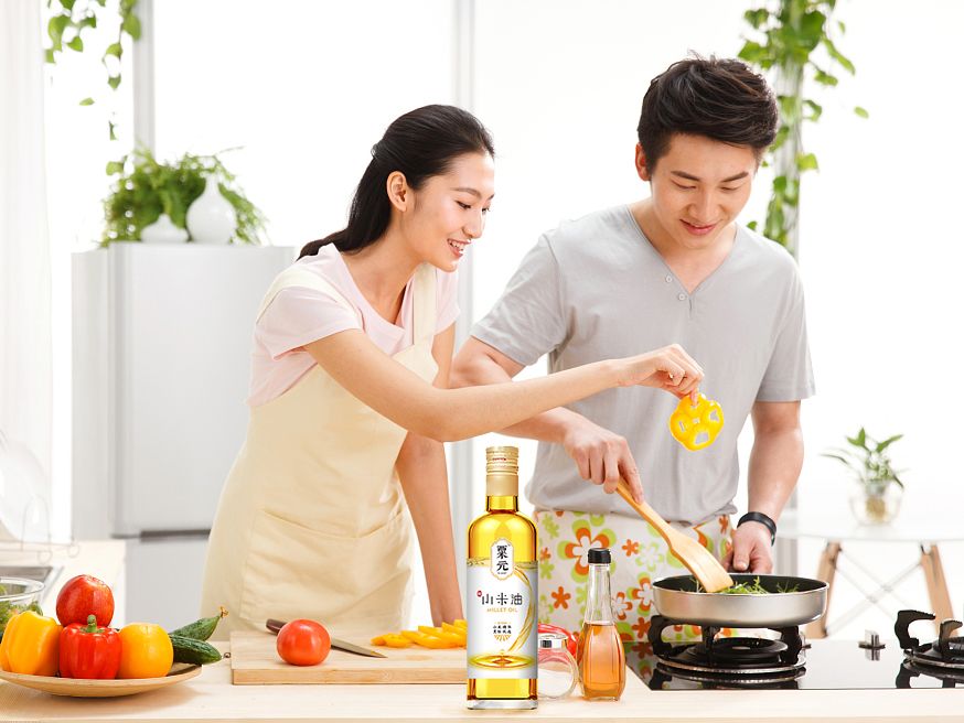 夏天谁来做饭？