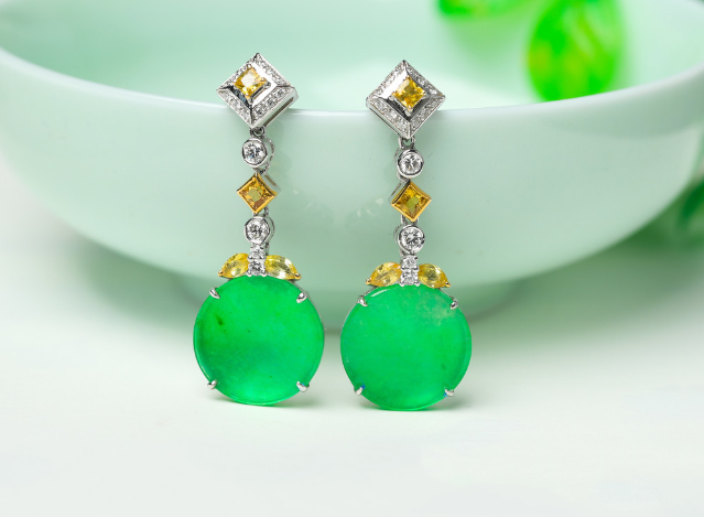 新手应该如何选择翡翠原料呢?