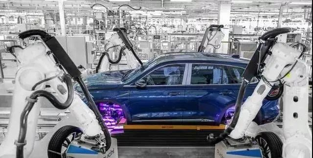 吉利的“黑灯工厂”，是中国制造业迈出的一大步！的图5