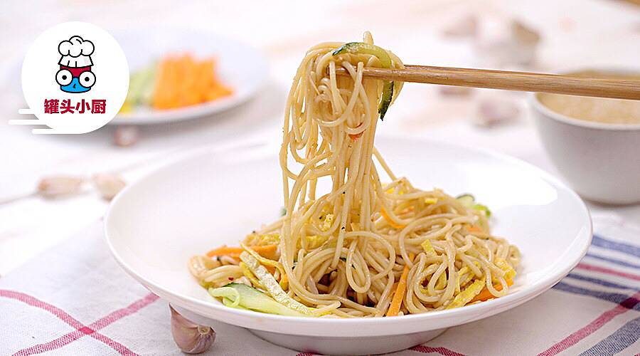 万能麻酱轻松调！来体会下啥叫拌凉面香气四溢，拌沙拉清爽不腻