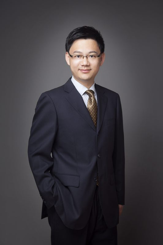 复旦大学附属华山医院妇产科副主任医师刘海防—《鎏光岁月·逆龄新生》健康高峰论坛