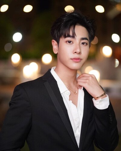 优秀的不止是外貌mix汪始慧顺利完成毕业答辩且获嘉奖