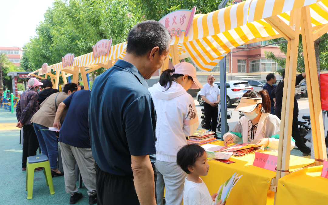 推行“图书共享”行动，鼓励居民将家中闲置书籍捐赠至阅读空间.png