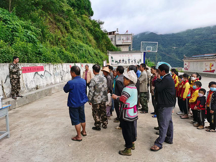 "三话六学"实践活动 | 红河县石头寨乡:"三话六学"实践活动护航农村