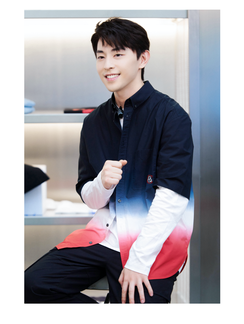 杰克琼斯一键回看邓伦直播宠粉扛住了邓伦神颜扛不住联名款的真香警告