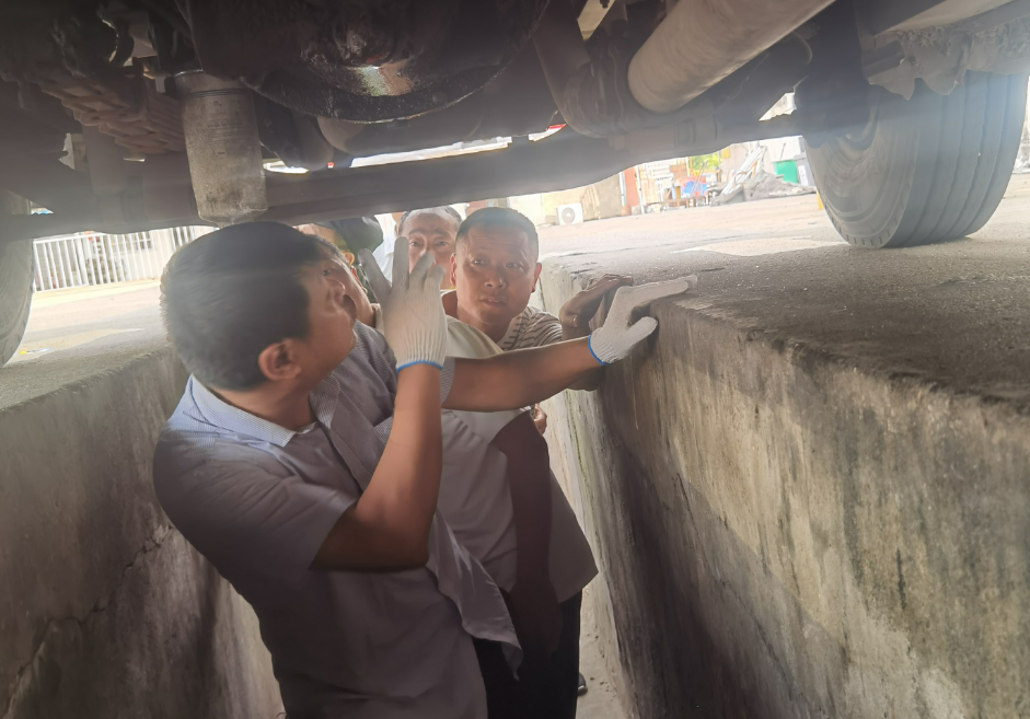 景德鎮(zhèn)長(zhǎng)運(yùn)開(kāi)展車輛例檢培訓(xùn)