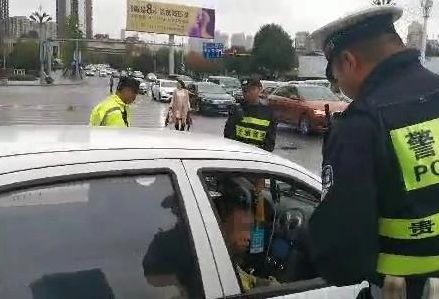 開車不系安全帶、打電話？貴陽抓拍系統已全面使用！已有人被拍，照片看得忒清楚…… 汽車 第13張