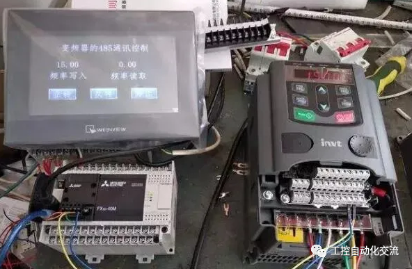 变频器如何与PLC相连接，怎么用PLC控制？的图1