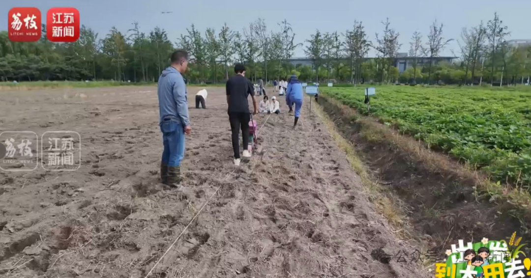 男人走在路上

描述已自动生成