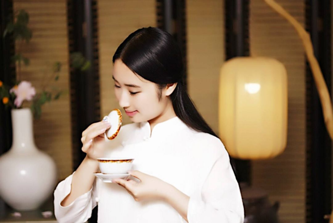 【邀请函·本周六】与时代同行-2018款全新bmw 525li品鉴会