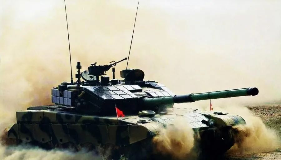 【6/7更新】几十吨重的坦克是如何刹车的？的图3