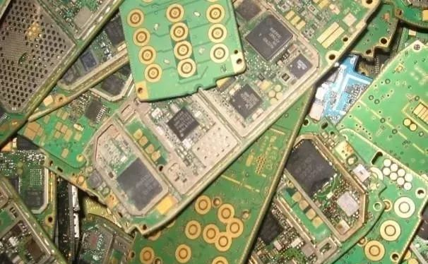 【6/13更新】除了芯片，每年消耗万亿个电容电阻，几乎被这个国家垄断的图2