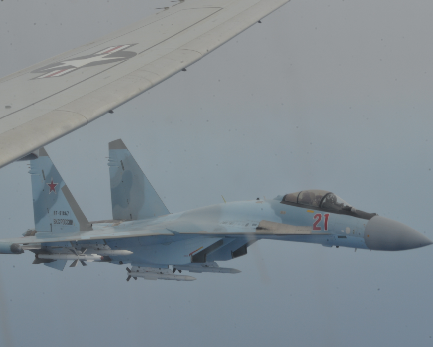 俄军同一天向四大海域派出战斗机拦截北约战机
