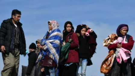 非法移民聚集土耳其欧盟边境