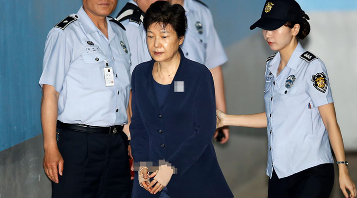 再过两天朴槿惠坐牢将满1234日 老部下呼吁文在寅“特赦”