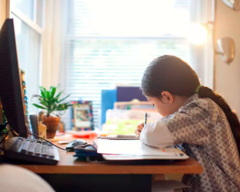 装摄像头监督孩子学习引热议 算不算侵犯隐私？