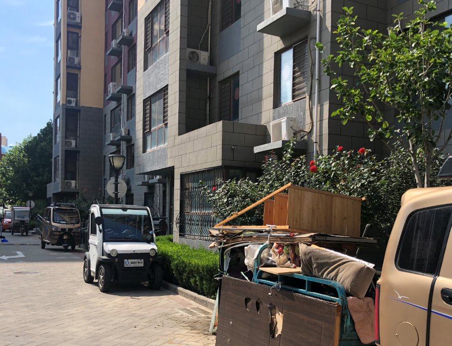 电梯广告收益去哪儿了？北京一小区物业被立案调查