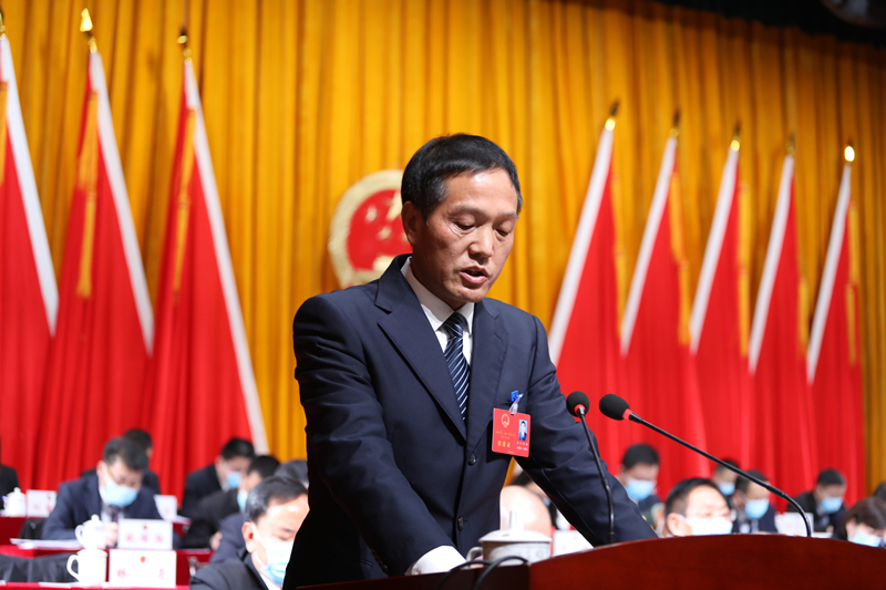 息烽县第十七届人民代表大会第六次会议开幕