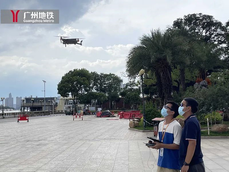無人機(jī)不但能拍照能表演，還能保護(hù)地鐵安全！的圖1