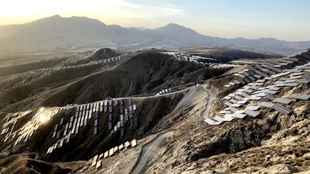 大同太陽(yáng)能領(lǐng)跑者基地