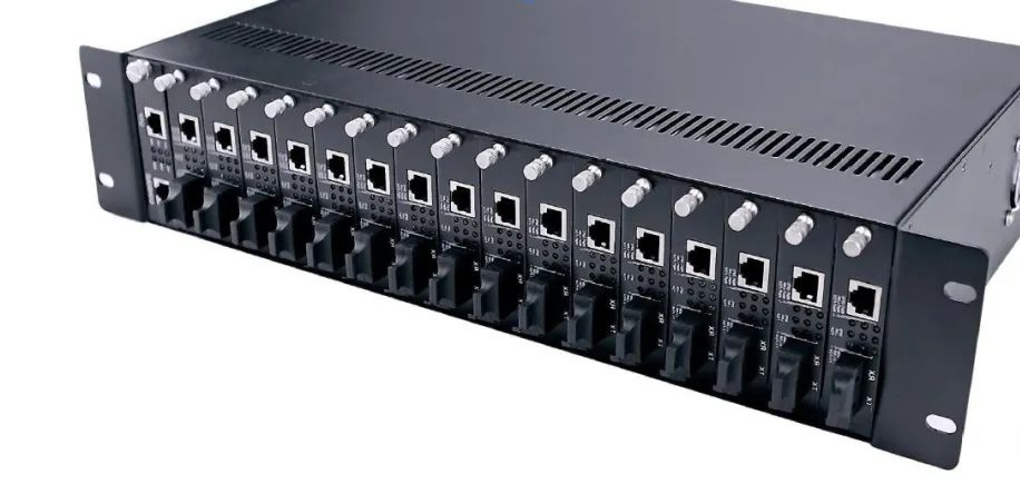 六种光纤网络安装监控摄像头的方案的图4