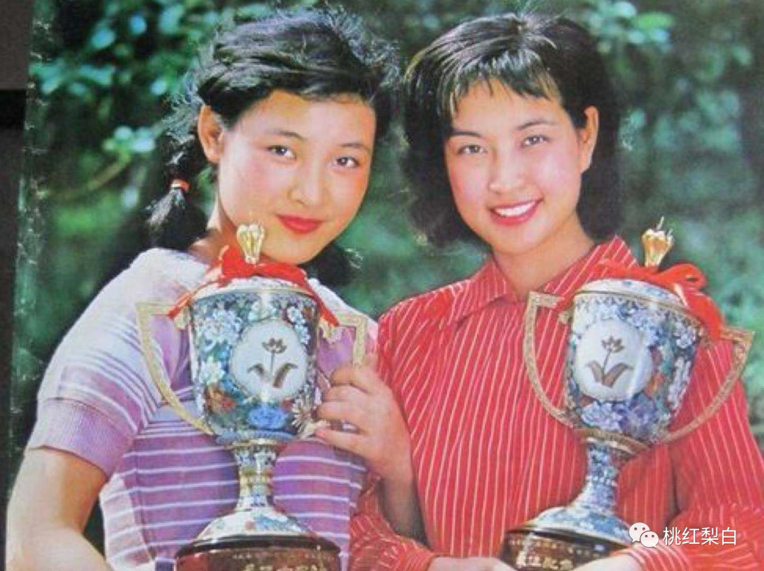 资源开挂的00后谋女郎,能接稳前任的班吗_ 资源开挂的00后谋女郎,能接稳前任的班吗_