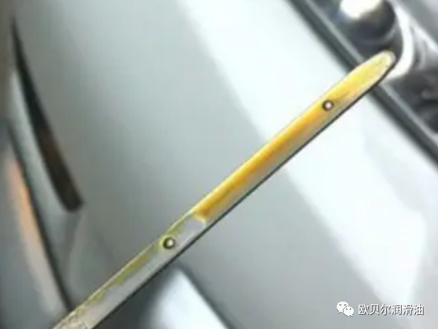机油尺到什么位置算是正常
