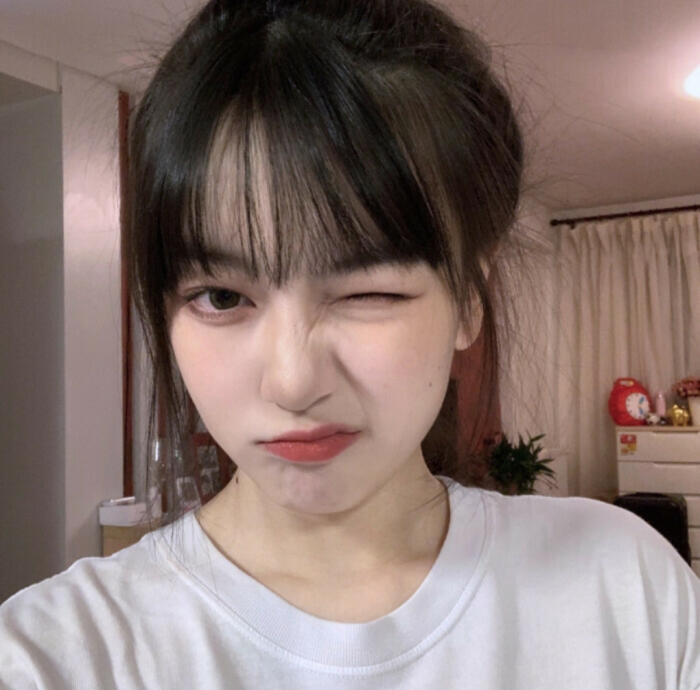 真人女头白日春不渡黑夜万梦星