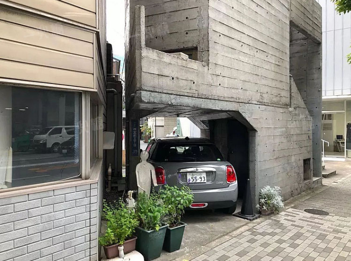 一家三口住12 拥有大浴缸 藏书上千 还有阳光房 比住豪宅还幸福 柠檬资讯