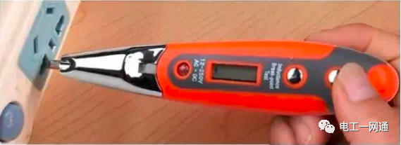 怎么分三相電的零線、火線、地線？90%的電工老師傅都不會！的圖1