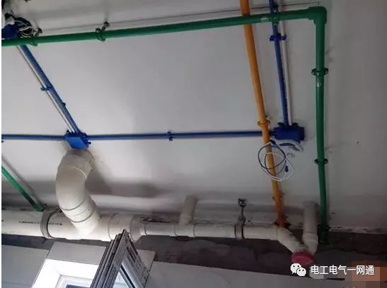 卫生间冷热水管的安装 我们需要注意些啥？的图2