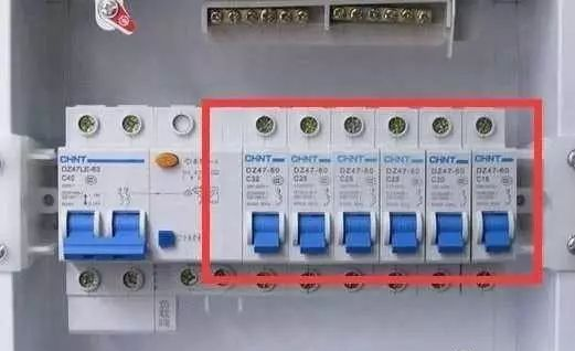 家里空气开关老是跳闸，一问老师傅才知道是这里出问题了的图2