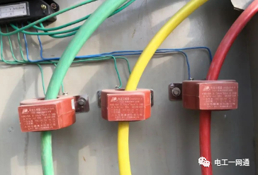 电压互感器不能短路、电流互感器不能开路，这到底是为什么？90%的老电工师傅都不知道！的图1