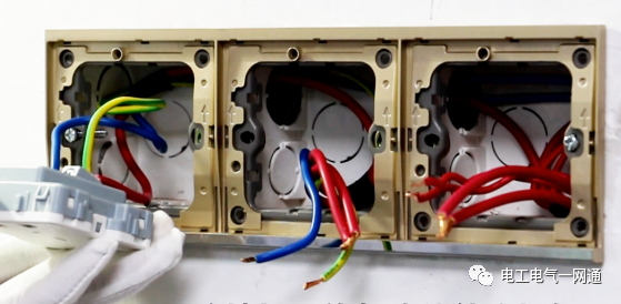 针对开关插座的安装规范，这10条很关键！的图2