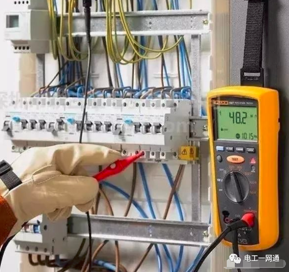 電工師傅使用絕緣電阻表、萬用表需要會的口訣，收藏轉發！的圖5