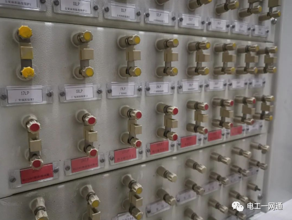 保护压板的区分及功能使用！90%的电工都要掌握的技能！的图3