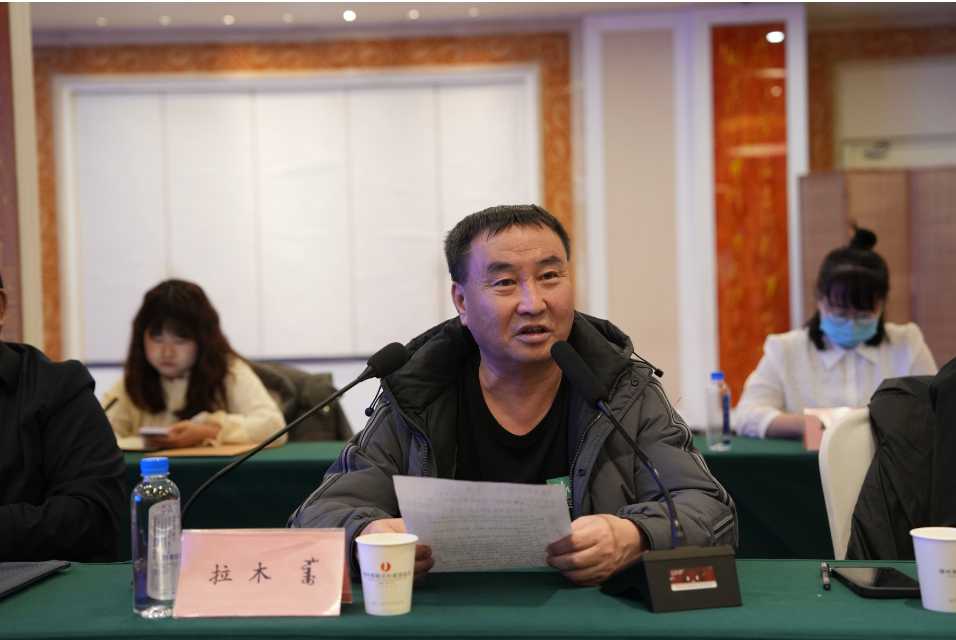 基层艺讯 | 锡林郭勒盟文联召开推动文艺工作高质量发展座谈会 第13张