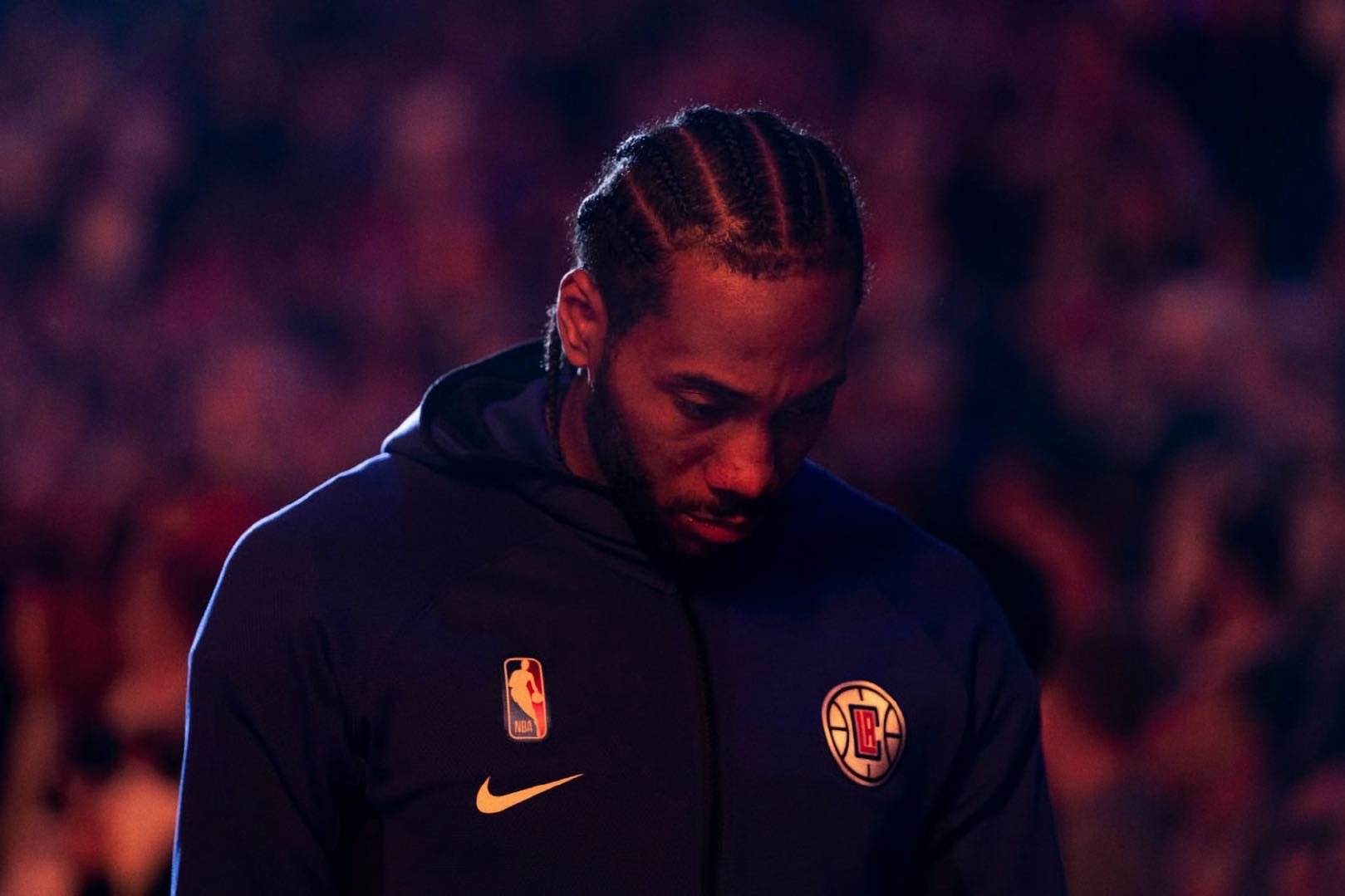 快船可能被罚千万&选秀权？起诉快船男子竟是小卡舅舅的前队友