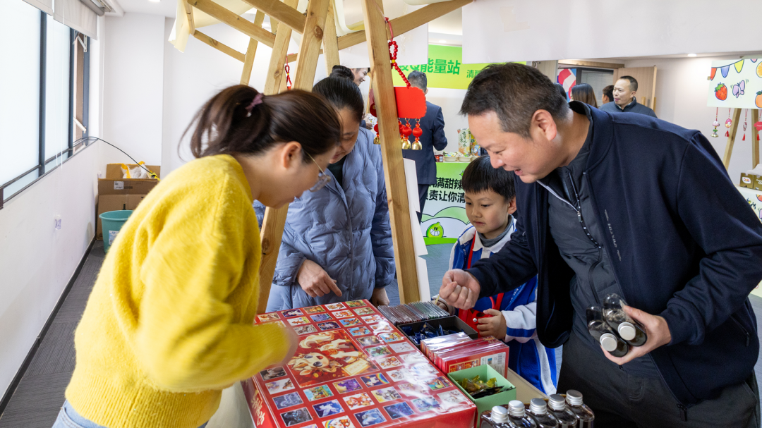 活动 | 以美食为桥，筑牢团队“心”纽带