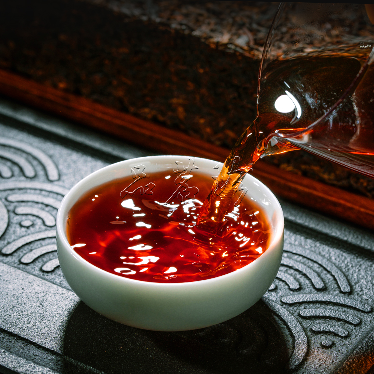 揭开普洱茶市场鲜为人知的内幕，胆小别打开