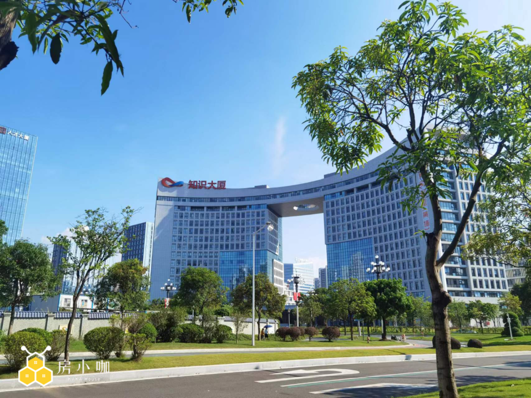 知识城刚需盘：星汇城、升龙学府上城和凯德中新里，怎么选？