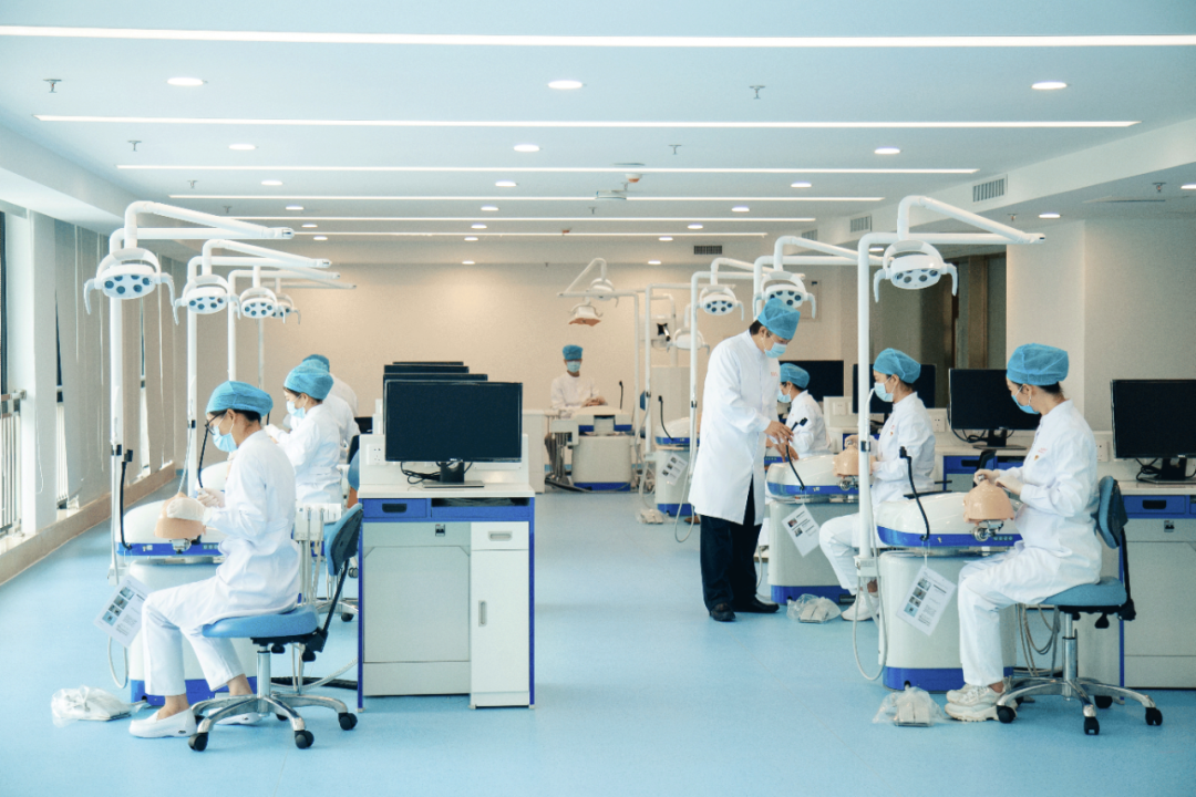 深图医疗 怎么样他们都说，坪山竟是隐藏的口腔“大佬”_https://www.jmylbn.com_新闻资讯_第9张