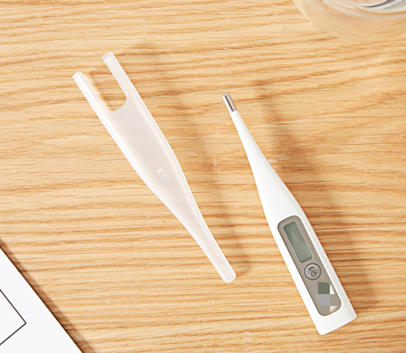 红外线体温计为什么不准返团 ｜ 小巧便携、1秒测温，娃睡着也能测的福契红外额温计又返团啦！萌趣创口贴同期返团中。_https://www.jmylbn.com_新闻资讯_第13张