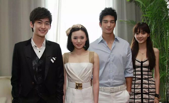 吻戏甜到犯罪潘之琳罗晋花生cp倒立咚爱意满满