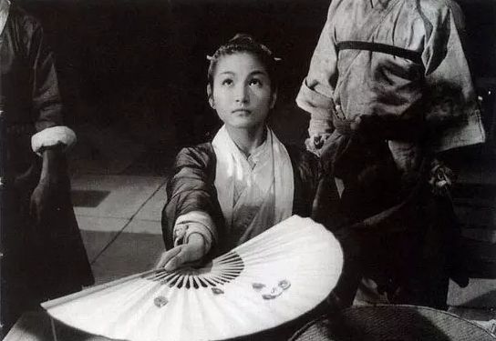 美过AB艳过范冰冰，可她却甘愿当生育机器........（组图） - 29