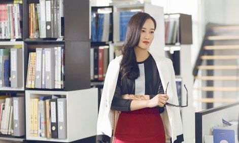整容换头成全球最美，她终于火到艳压女主了？（组图） - 25