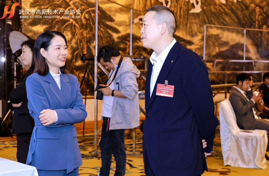 300余位理事、副会长齐聚一堂，探索“共生共荣”新发展！